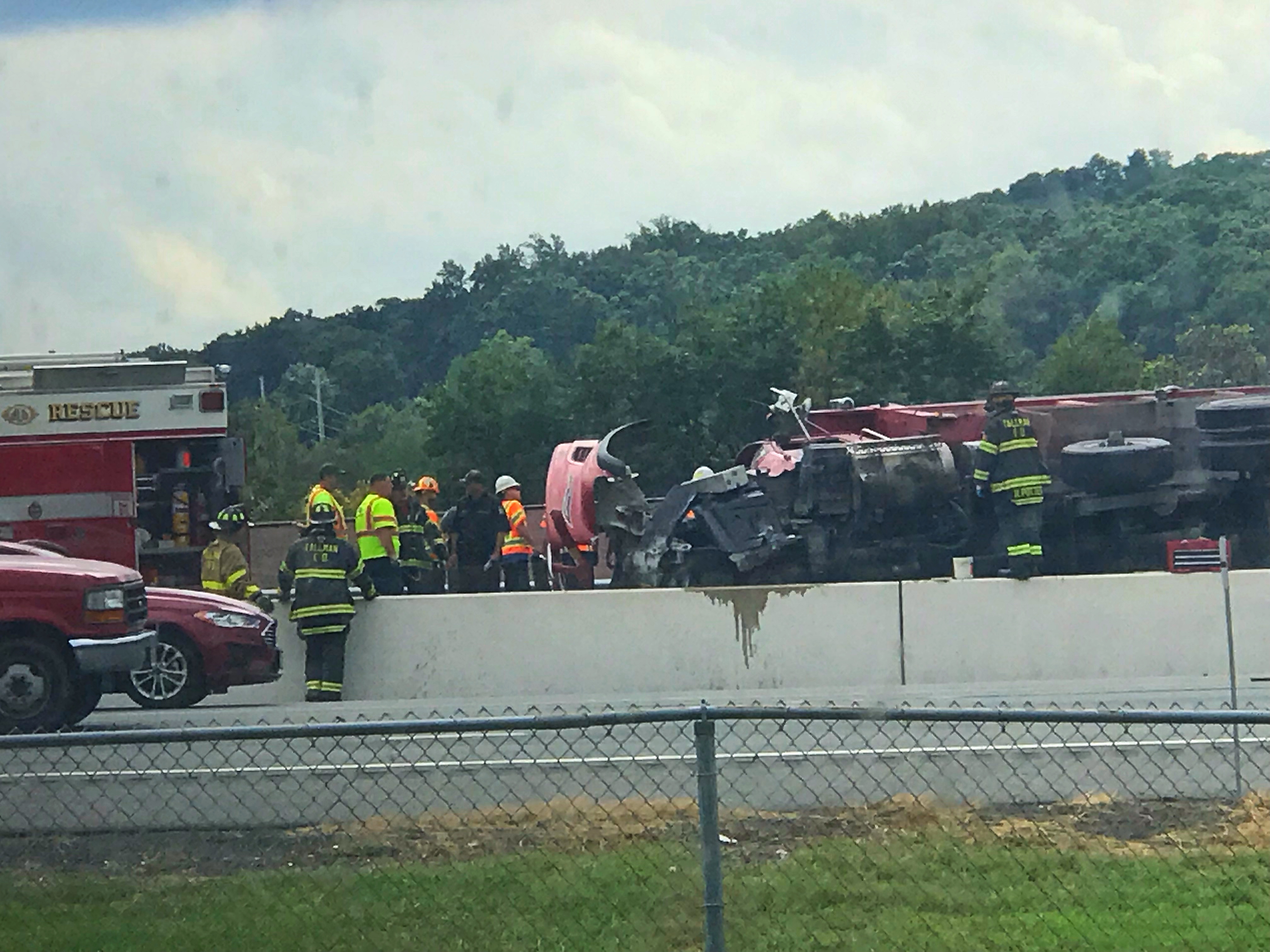 Video Crash on I87 at Exit 14B Stops Traffic RocklandStar